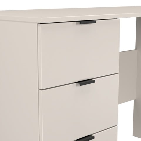 Bora Desk