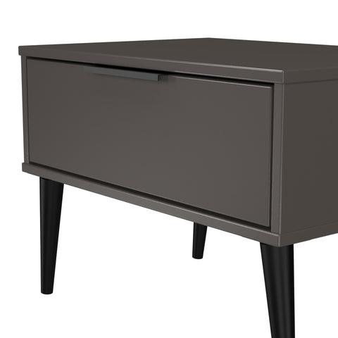 Hong Kong (Black Legs) 1 Drawer Midi Chest with Legs