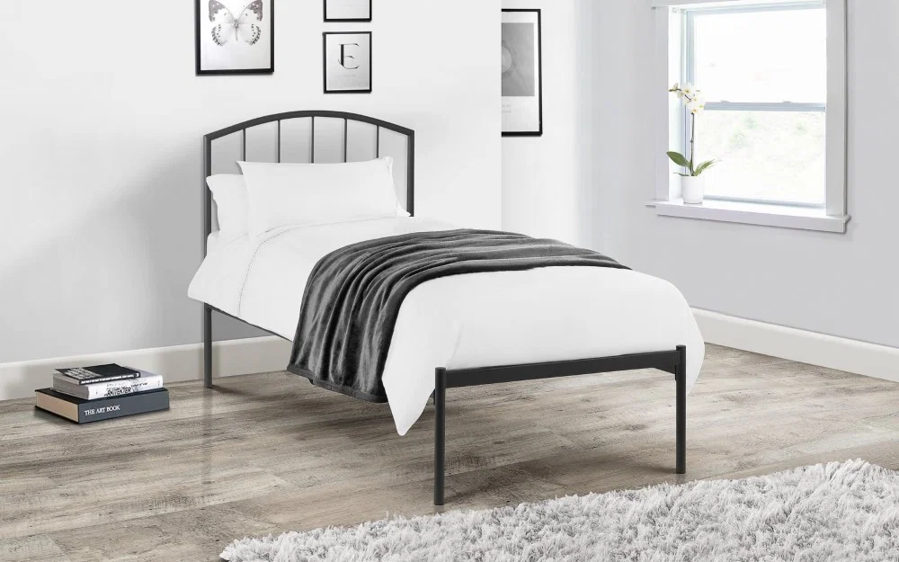 Julian Bowen Onyx Metal Bed